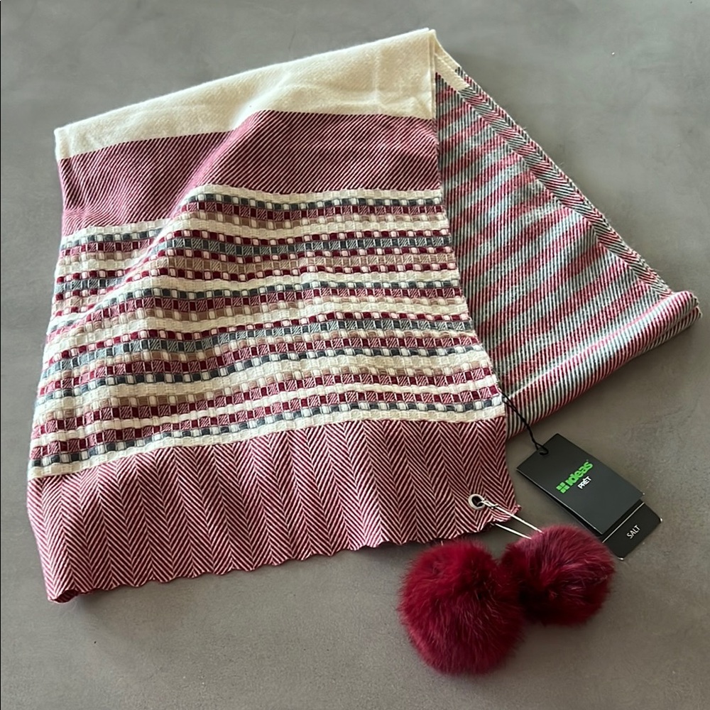 Elegant Burgundy and Cream Scarf
